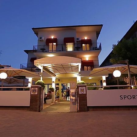 Sportur Club Hotel 체르비아 외부 사진